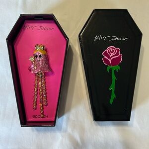 Betsey Johnson Ghost Princess Brooch NEW IN BOX